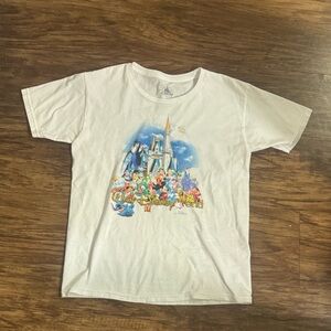 Disney top size medium